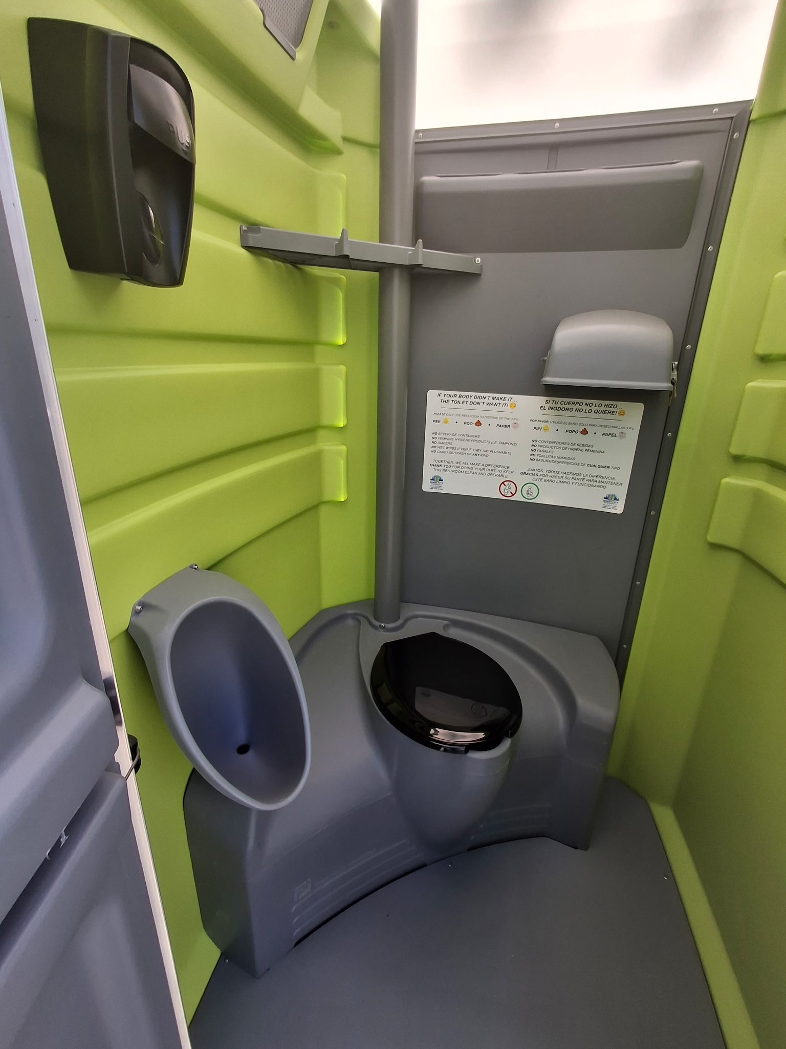 Windy City Standard PLUS portable restroom unit